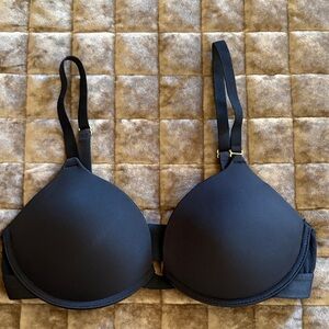 Everyday Smooth Black Padded Bra with Adjustable Straps